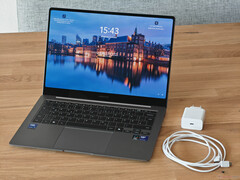 Samsung Galaxy Book5 Pro 14 (kép forrása: Notebookcheck)