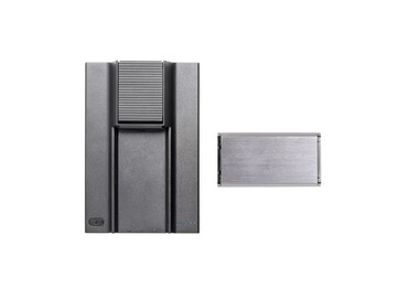 Az SSD levehető. (Kép forrása: Adata)