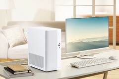 Az Asus V500 Mini Tower fehér vagy fekete színben, fa díszítéssel kapható.