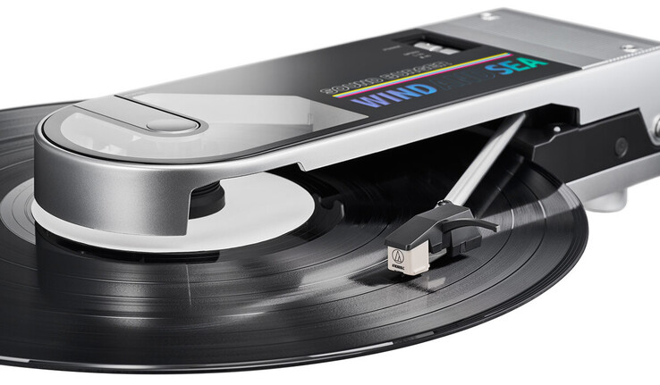 A Sound Burger újratölthető akkumulátorával akár 12 órán keresztül bárhol lejátszhat lemezeket. (Kép forrása: Audio-Technica)