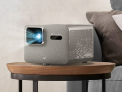 A BenQ TK705i és TK705STi projektorok (a képen) megérkeztek Európába. (Kép forrása: BenQ)