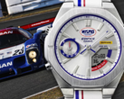 A Casio Edifice x Nismo ECB-S10NIS-7A egy limitált példányszámú óra. (Kép forrása: Casio)