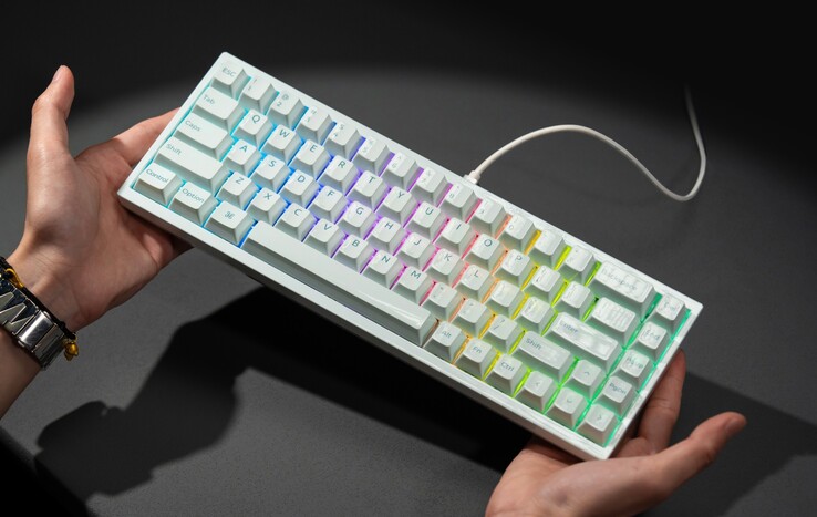A Keychron Q16 HE 8K északra néző RGB-vel rendelkezik. (Kép forrása: Keychron)