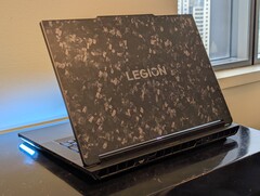 A Lenovo bejelentette az új Legion 9i változatot (kép forrása: Notebookcheck)