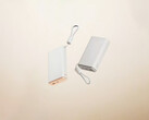 A két új powerbank névleges kapacitása 15 000 mAh és 20 000 mAh. A képen: a két új modell.
