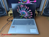A Radeon 860M még a Radeon 760M-nél is rosszabbul teljesít az első benchmark eredményeinkben (Kép forrása: AMD)