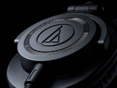 A limitált kiadású Audio-Technica ATH-M50x ENSO fejhallgató japán díszítőelemeket tartalmaz, amelyek az élet ciklikus természetét tükrözik. (Kép forrása: Audio-Technica)