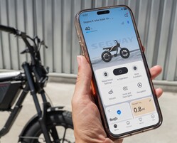 A Segway Xyber Air elektromos kerékpár támogatja az automatikus feloldást és a távoli nyomon követést.