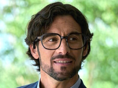 A Cearvol Lyra intelligens hallószemüveg mind a hallást, mind a látást javítja. (Kép forrása: Cearvol)