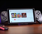 Az Abxylute S8 vezeték nélküli játékvezérlő a Nintendo Switch és más mobil eszközökhöz is illeszkedik. (Kép forrása: Abxylute)