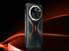 A WP55 Pro viszonylag kompakt egy robusztus okostelefonhoz képest (Kép forrása: Oukitel)