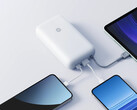 A Xiaomi új, alapszintű, 20 000 mAh-s power bankja fekete és fehér színben kapható.