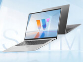 A Vivobook 16SE (a képen) a vállalat két új Wildcat Lake laptopjának egyike.