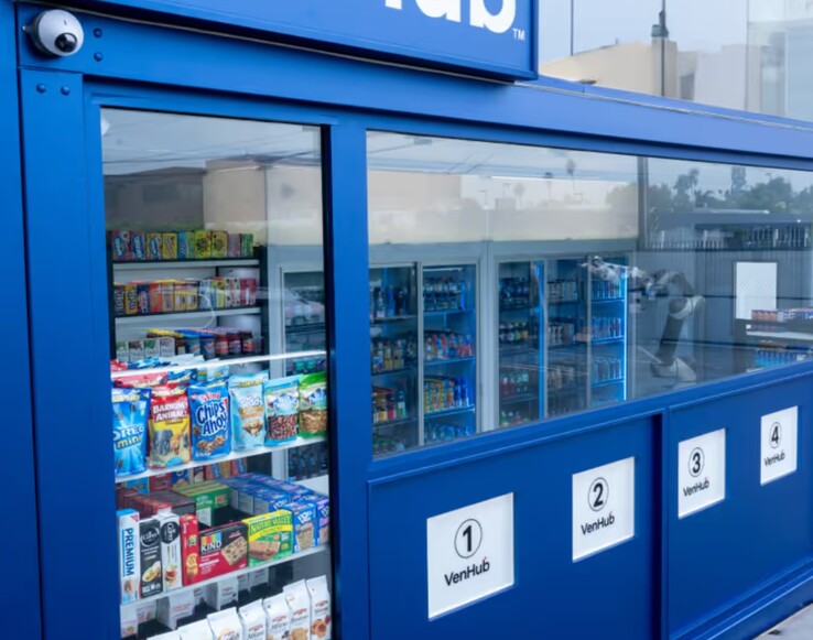 A Venhub üzleteket megfigyelő kamerák, golyóálló ablakok és olyan kialakítás védi, amely megakadályozza a tömeges lopásokat. (Kép forrása: Venhub)
