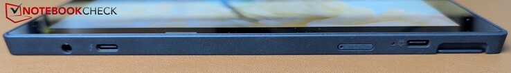 Balra: USB-C (Thunderbolt 4), nano SIM, USB-C (10 Gbit/s), Fejhallgató-csatlakozó