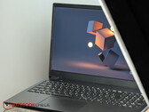 A Schenker Connect 15, kissé letakarva