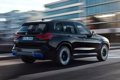 Az LCI modellt az új hátsó lámpákról lehet felismerni (Kép forrása: BMW)