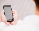Az Instagram 2026. május 8-án eltávolítja a közvetlen üzenetek opcionális végponttól végpontig tartó titkosítását, így a Meta 2023 óta először lesz képes elolvasni a DM tartalmát.