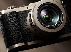 Az itt látható Panasonic Lumix L10 hamarosan konkurenciát kaphat a Canon-tól.