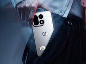 A OnePlus 16 az AnTuTu hamarosan megjelenő benchmarklistájának egyik legmagasabb pontszámot elérő készüléke lehet. A képen: a telefon promóciós képe.
