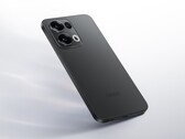 Az Oppo Reno 13 Pro 5G egy zászlóshajó-gyilkos lehet. (Kép forrása: Florian Schmidt/Notebookcheck)