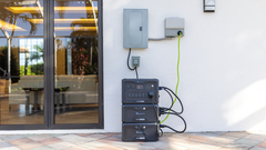 A Bluetti AC300 erőmű már 1499 dollárért kapható a Bluetti Clean Energy Incentive programjának köszönhetően (Kép forrása: Bluetti)