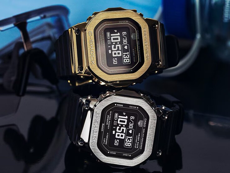 G-Shock GM-H5600-1 (alul) és GM-H5600-9 (felül)