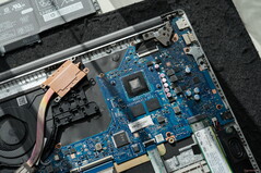 HP 255 G10 szétszedése