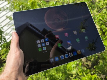 Oppo Pad 4 Pro: Kültéri megtekintés