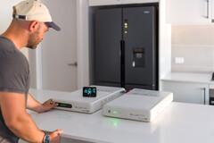 A Bluetti FridgePower 8 kWh-ig bővíthető