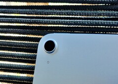 A Apple iPad Air 13 M4 2026 kiváló minőségű és rendkívül gyors. Megvan az ára, de nem olyan drága a Apple mércéjével mérve.