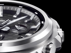 Közelkép a Casio G-Steel számlapjáról
