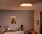 Az új Philips Hue Aurelle mennyezeti lámpák (a képen) olcsóbbak lesznek, mint az eredeti változatok. (Kép forrása: Philips Hue)