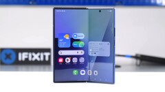 az iFixit szétszedése azt mutatja, hogy a Samsung Galaxy Z Fold 7 nagyon nehezen javítható. (Kép forrása: iFixit)