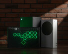 A 8BitDo Arcade Controller for Xbox hivatalosan Xbox licenccel rendelkezik. (Kép forrása: 8BitDo)