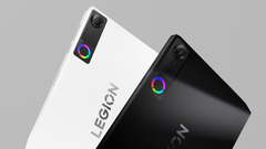 A Lenovo Legion Y700 (2026). 