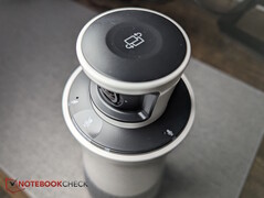 Felső nézet - elrendezés gomb és mikrofonok