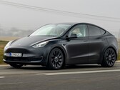 Egy Tesla Model Y (Kép forrása: Michal Lauko via Unsplash; kivágva)