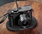 A Leica M EV1 lényegében egy Leica Q3 cserélhető objektívekkel. (Kép forrása: Leica)