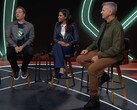 Phil Spencer (balra), Sarah Bond (középen) és Matt Booty (jobbra) egy Xbox-podcastban. (Kép forrása: Xbox a YouTube-on)