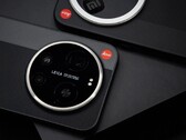 A Xiaomi 17 Ultra.