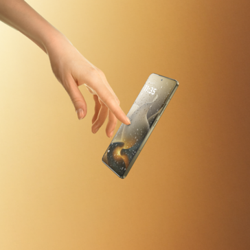 A Motorola Signature okostelefon 165 Hz-es AMOLED kijelzővel büszkélkedhet (Kép forrása: Motorola)