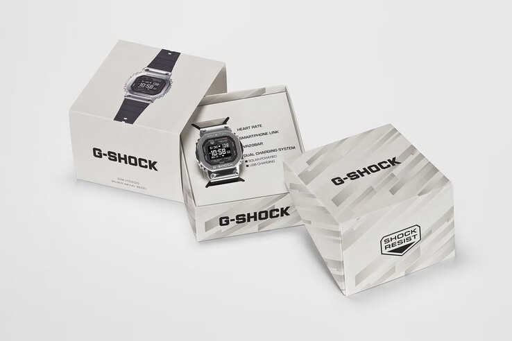 G-Shock GM-H5600 csomag