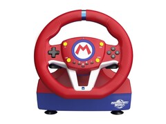 A Hori Mario Kart Racing Wheel Pro Mini Nintendo Switch 2 készülékhez Mario színtémáját viseli.