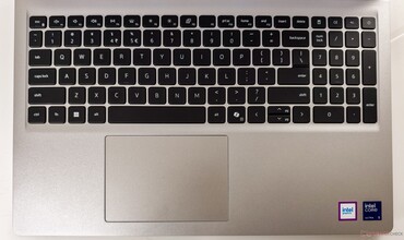 Dell 15 D15260: Billentyűzet és érintőpad