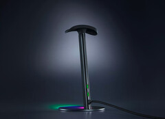 A Razer Base Station V3 Chroma RGB-megvilágítással és fejhallgató-érzékelővel rendelkezik.