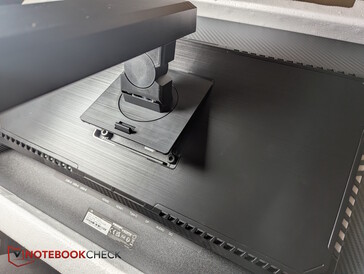 A helyére kattan, nincs szükség csavarokra