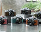 A Nikon Z f teljes képkockás tükör nélküli fényképezőgép már hat ezüst színben kapható. (Kép forrása: Nikon)