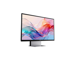 A számítógép Intel Core Ultra 5 125U processzorral rendelkezik, valamint két DDR5-5600 SO-DIMM bővítőhellyel a RAM-hoz.