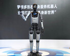 A Keenon XMAN-F1 potenciálisan sokoldalú humanoid robotként mutatkozott be